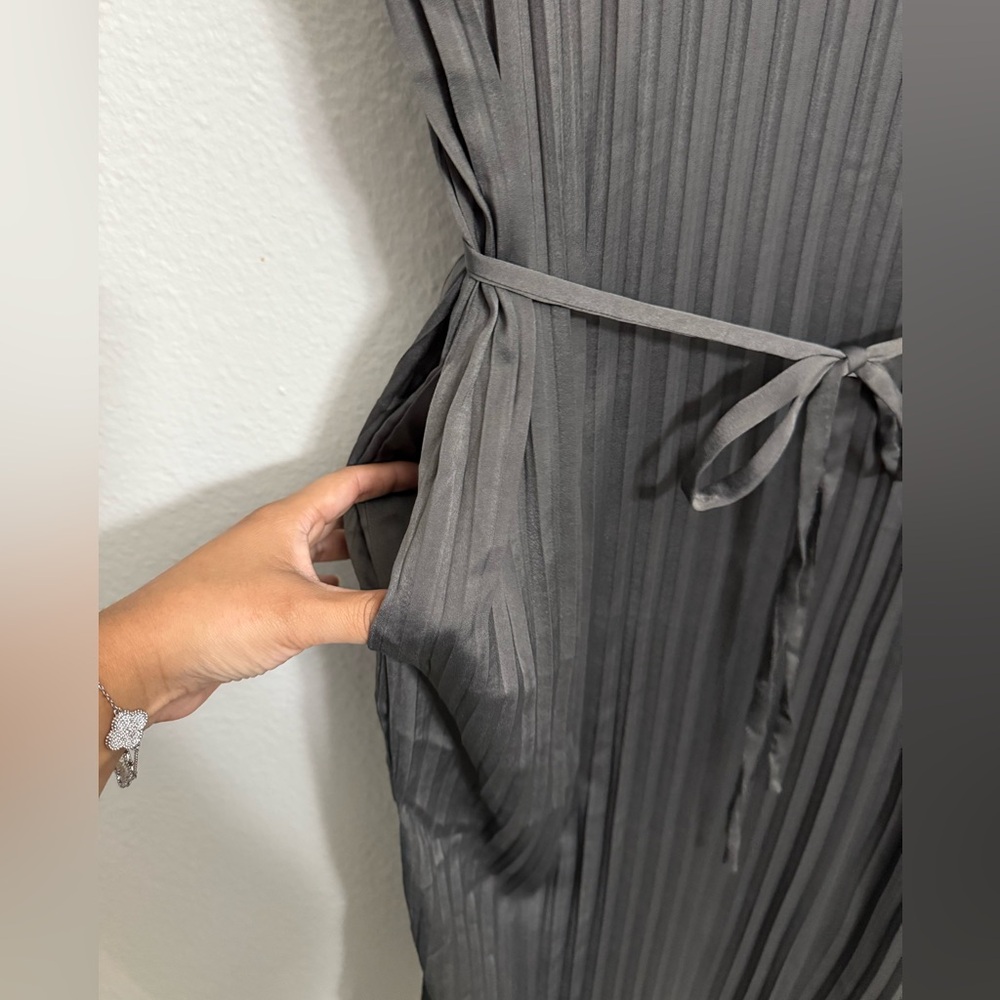 Grade & Gather Pleated Tie Dress - Picture 7 of 13